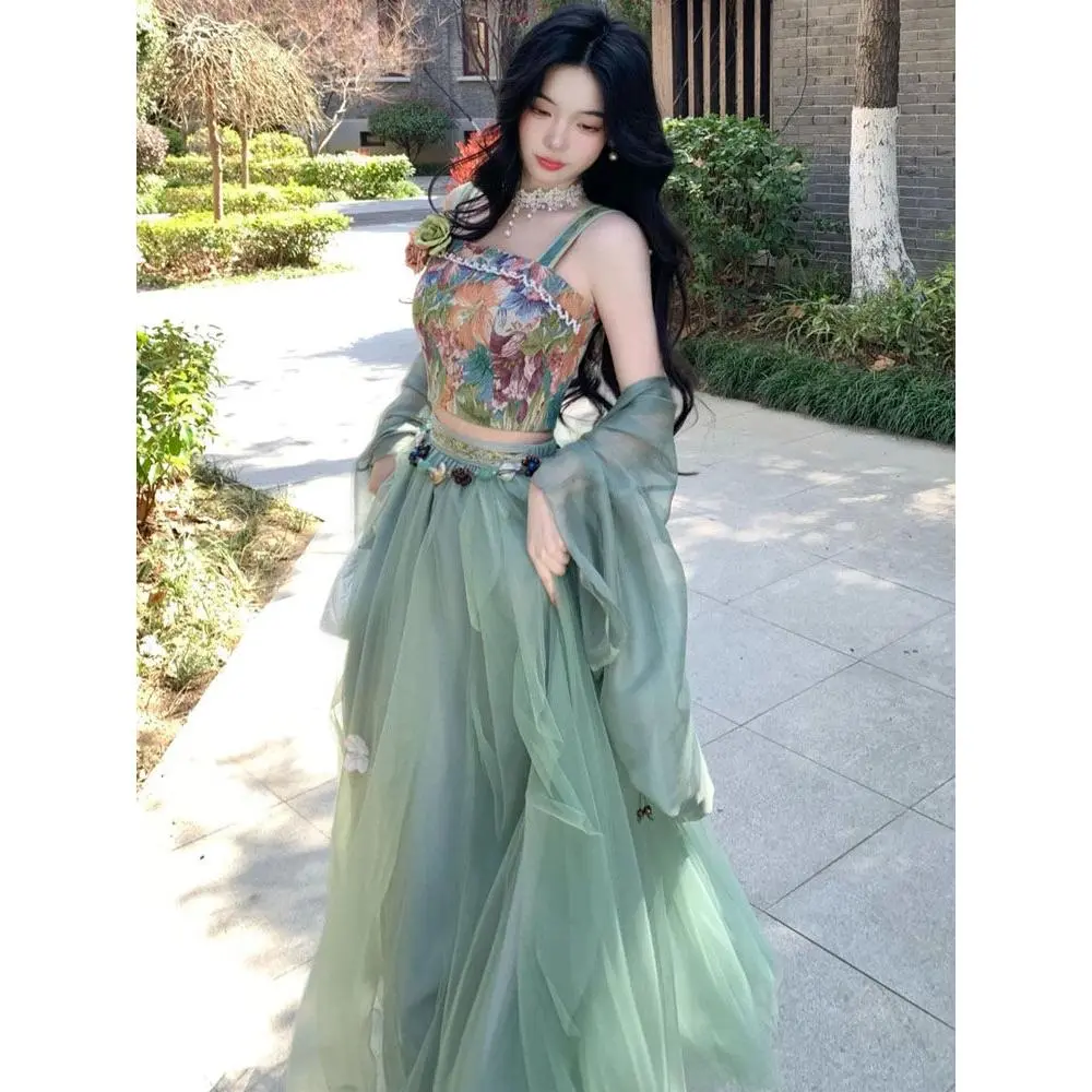Bộ Ba Mảnh, Hoa Ba Chiều Thanh Lịch, Áo Trên Có Dây Đeo Màu Trắng Và Màu Xanh Lá Cây, Váy Lưới, Áo Cardigan Mỏng, Phong Cách Mori, Mẫu Mới 2025, Được 6682 Người Thu Thập