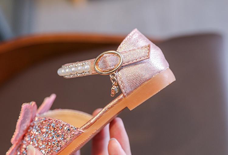 Product Introduction of 2025 Spring and Summer New Korean Style Rhinestone Soft-Soled Girls Sandals Princess Shoes Children's Shoes Girls Dance Shoes 22