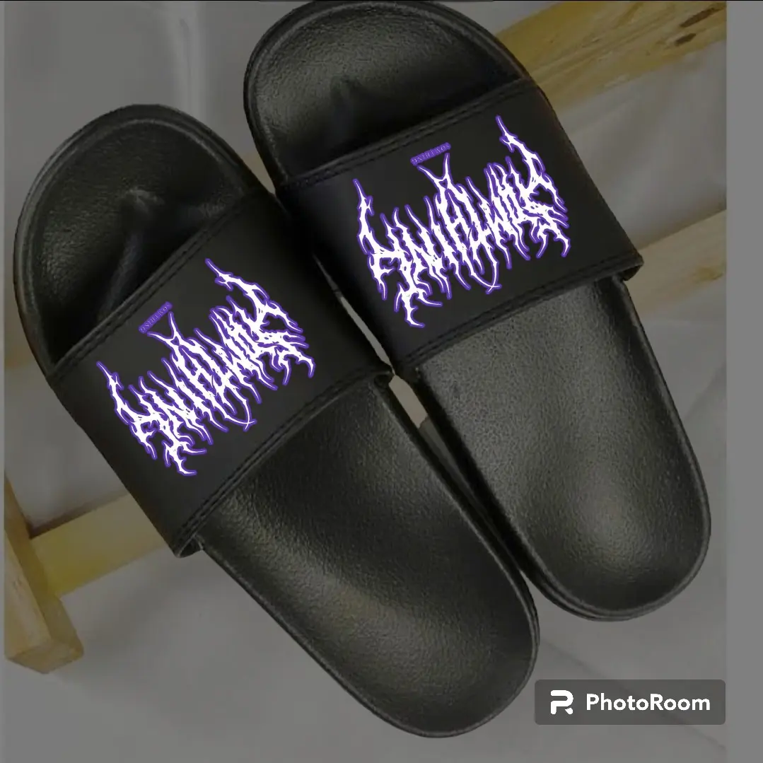 Sendal slop pria / wanita keren / Sandal Selop Pria Kece SOMETHING METAL murah Karet Hitam Putih Shoes Casual Elegant Slippers Flat Jelly