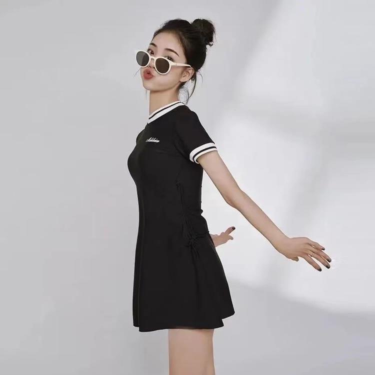 Product Introduction of Swimming Suit for Women, Summer Split, Conservative and Pure, Campus Student Party, Casual Swimming Suit, Soaking in Hot Springs 3