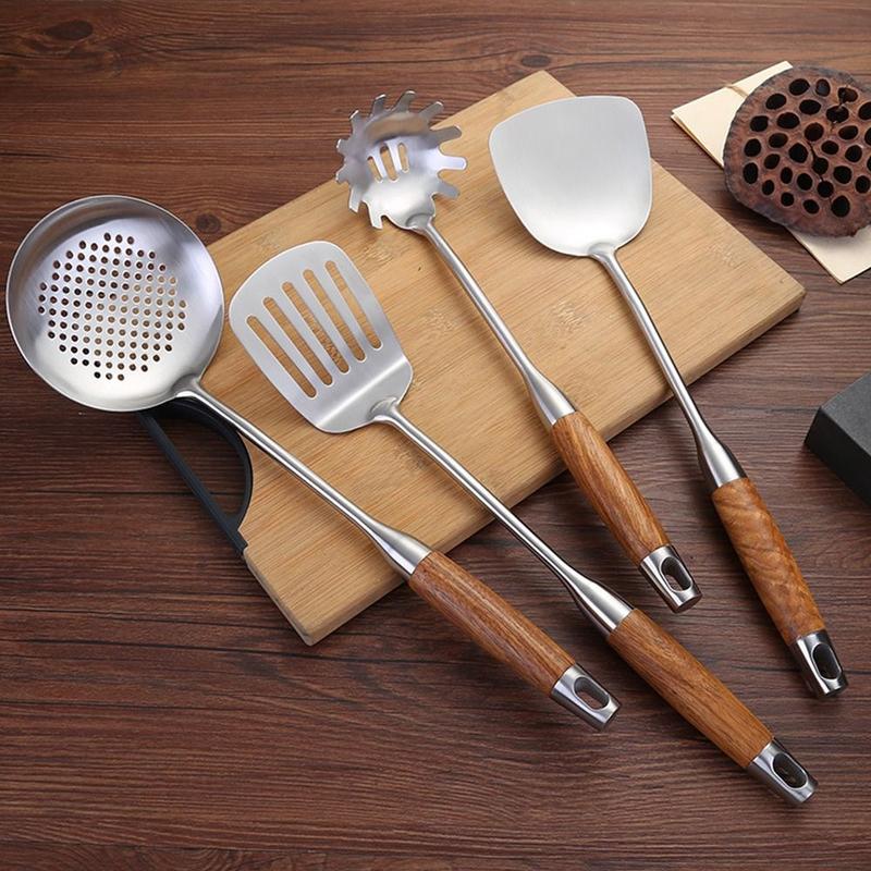 Product Introduction of Cookware 304 Staniless Steel Kitchen Utensils Long Wooden Handle Spatula Spoon Cooking Equpment Frying Shovel Thickened Cooking Tool Sets 18