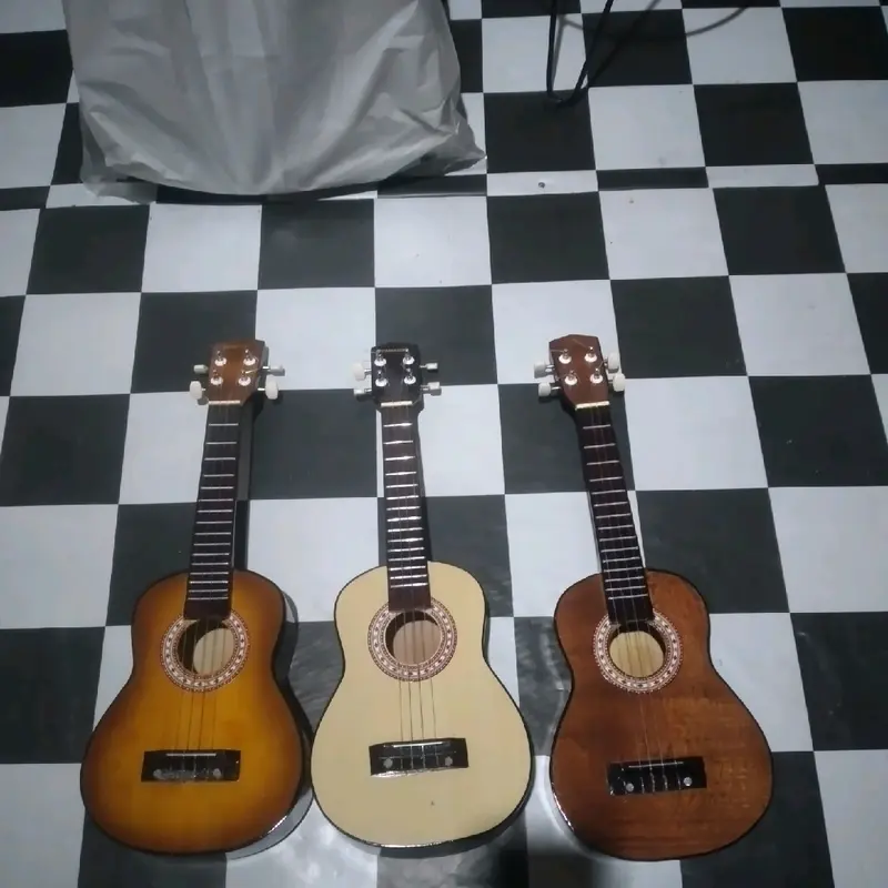 ukulele/kencrung Senar 4 Murah Ukulele 3