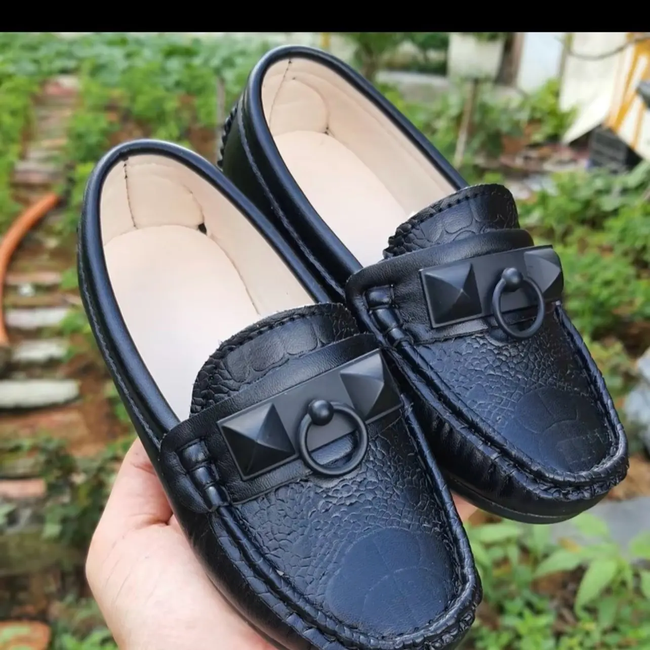 Giày Lười Cho Bé Trai, Bé Gái [MK 08] Khuy Tròn Sang Trọng Giày Bé Trai, Giày Bé Gái ,Giày Lười Da Pu Mềm Bóng Mịn,Đế Mềm Êm Chân Jean Sandal Voi
