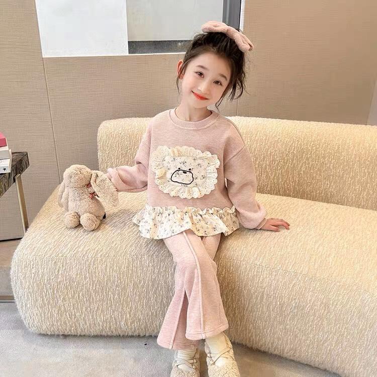 S141 - Set Điệu Đà Cho Bé Gái Áo Gấu Ren Bèo Hoa Quần Ống Loe (8-20kg)