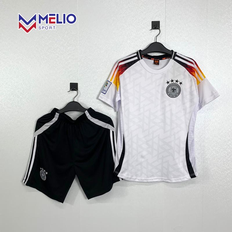 Bộ Quần Áo Đá Bóng Đội Tuyển Đức Trắng Sân Nhà Euro 2024 HD, Áo Bóng Đá Chất Vải Mè Hàn Quốc Thông Thoáng, Thấm Hút Mồ Hôi Tốt Sport Top Nam Thể Dục Chạy Bộ Tập Thể Dục áo đức 2014