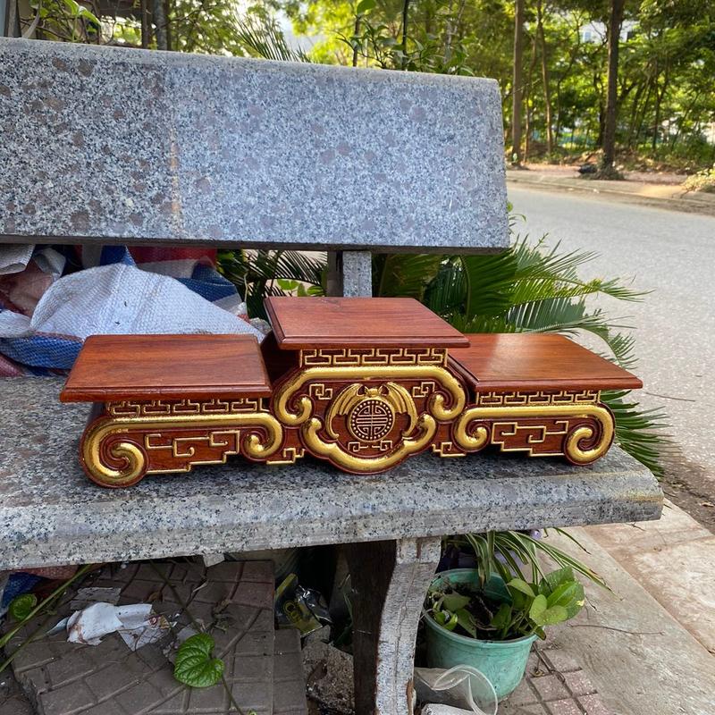 Tam Sơn cuốn mặt 16 gỗ hương đá