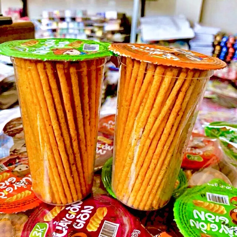 [ Bịch 30 hộp] Bim Quẩy Giòn Giòn Nhà Pan Bim Tăm Hộp Thơm Cay Ngon Đồ Ăn Vặt Cổng Trường Snack Food 1