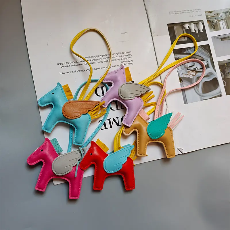 Mặt Dây Chuyền Pegasus, Da Hợp Xu hướng Mới, Dễ Thương Và Sáng Tạo, Cá Nhân Hóa, Dành Cho Ba Lô Nữ, Phụ Kiện Quyến Rũ Túi Nữ 4