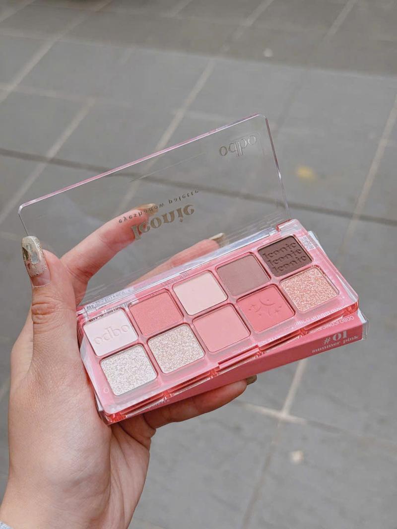 Product Introduction of Bảng Mắt Odbo Iconic Eyeshadow Palette Cute OD2029, Phấn Mắt 10 Ô Chất Phấn Mềm Mịn, Bám Màu Tốt, Phù Hợp Đi Học Đi Làm 4