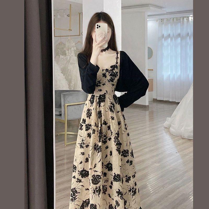 Product Introduction of 2024 Summer New French Retro Floral Strap Dress Hepburn Style Chic Cardigan Dress Two-Piece Suit 5