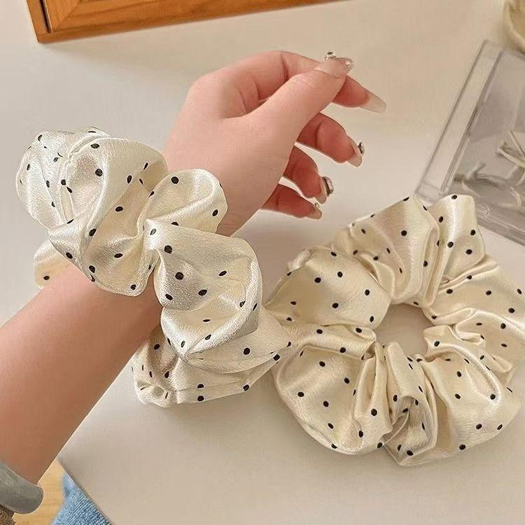 OKEBELANJA Scrunchie Besar Polkadot Karet Ikat Rambut Aksesoris Wanita Korea Style Fashion 2