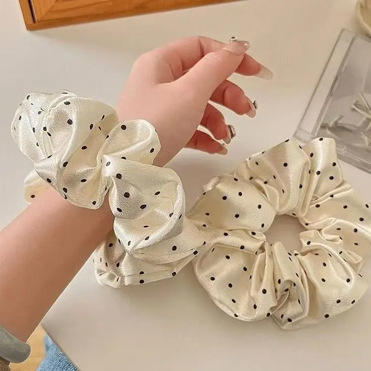 OKEBELANJA Scrunchie Besar Polkadot Karet Ikat Rambut Aksesoris Wanita Korea Style Fashion 2
