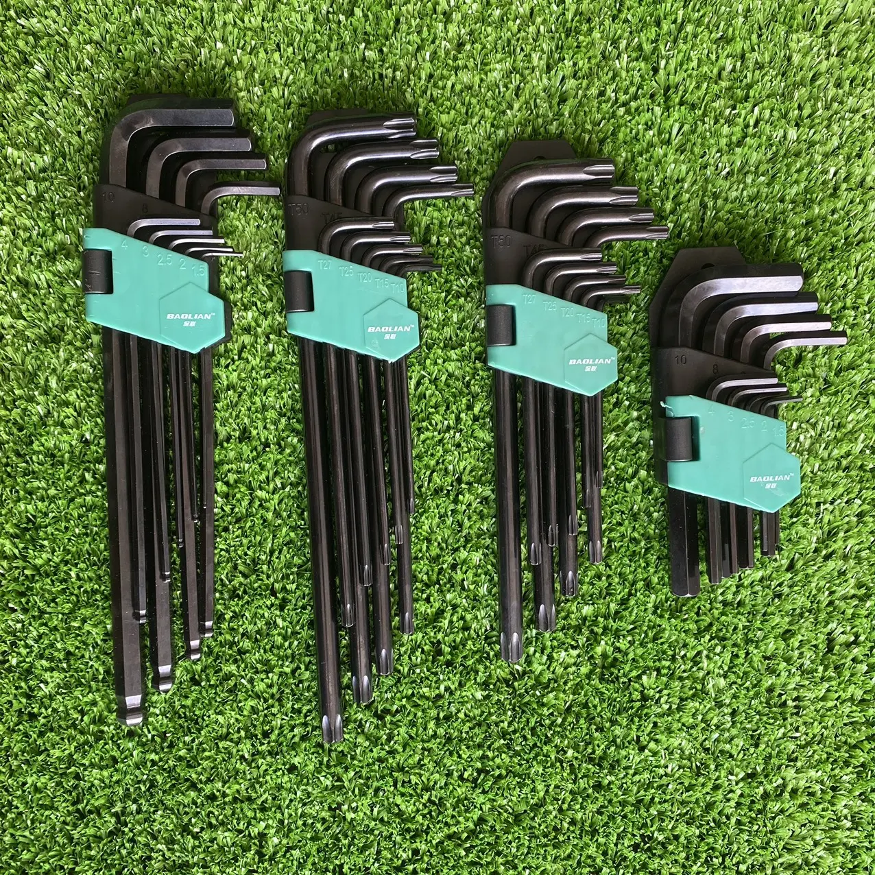 Lục giác  bộ 9 món , có 2 loại bi và bông , 2 kích cở ngắn và dài ,bộ bi gồm 9 psc từ 1.5-10mm,bộ bông gồm 9 psc từ T10_T50