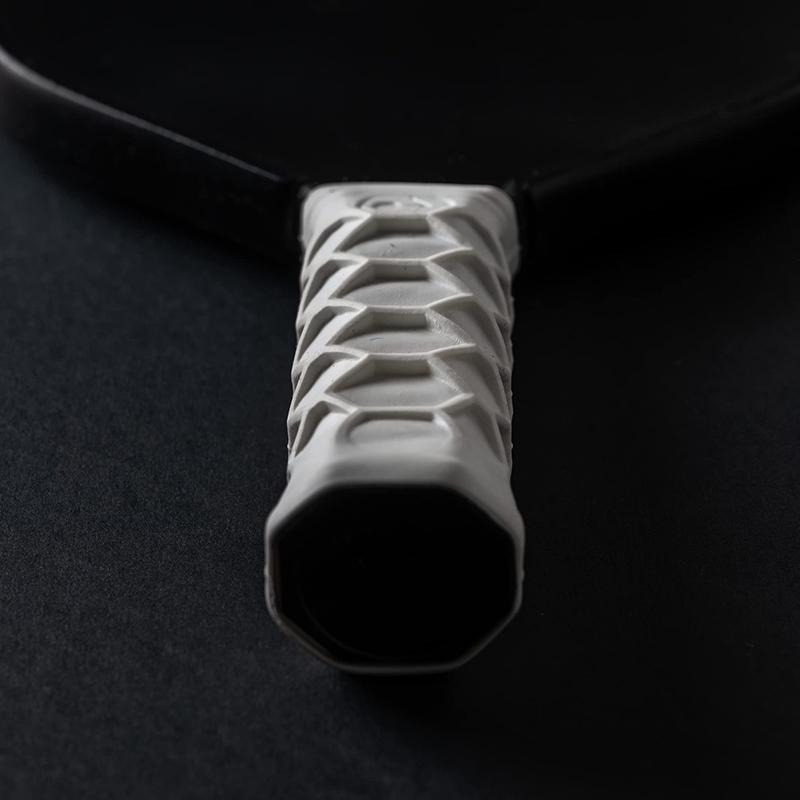 Product Introduction of 1PCS Undergrip For Padel Beach Tennis Pickleball Racket Overgrip Padel Accessories Over Grip De Borracha New 21