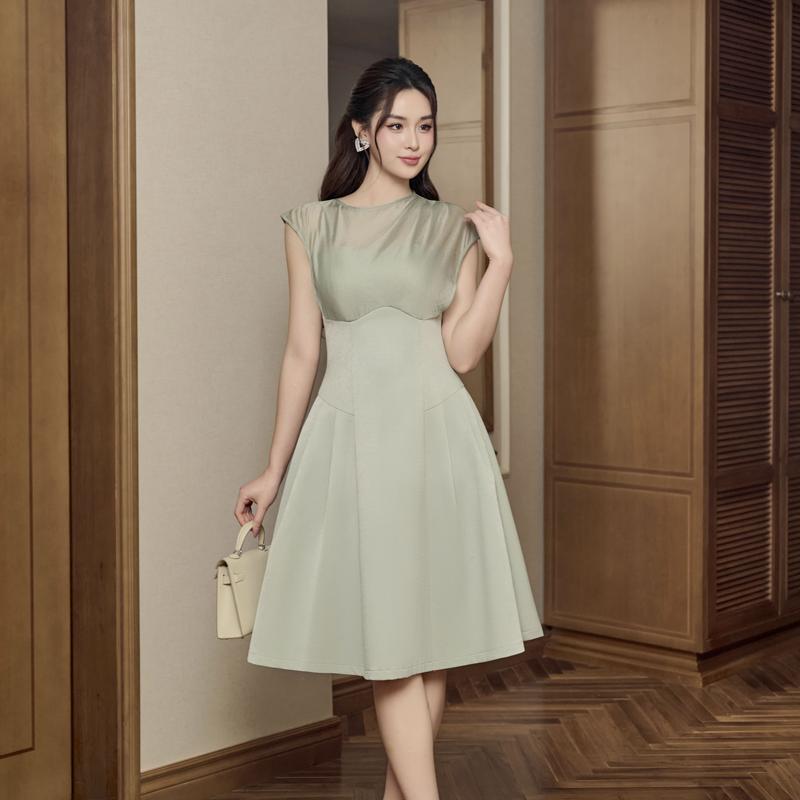 YAME_Váy Dáng Xòe Bổ Mảnh Sườn Eo YV340 Thiết Kế Cổ Phối Vải Tơ Chất Tafta Lụa Xanh Ngọc 95cm