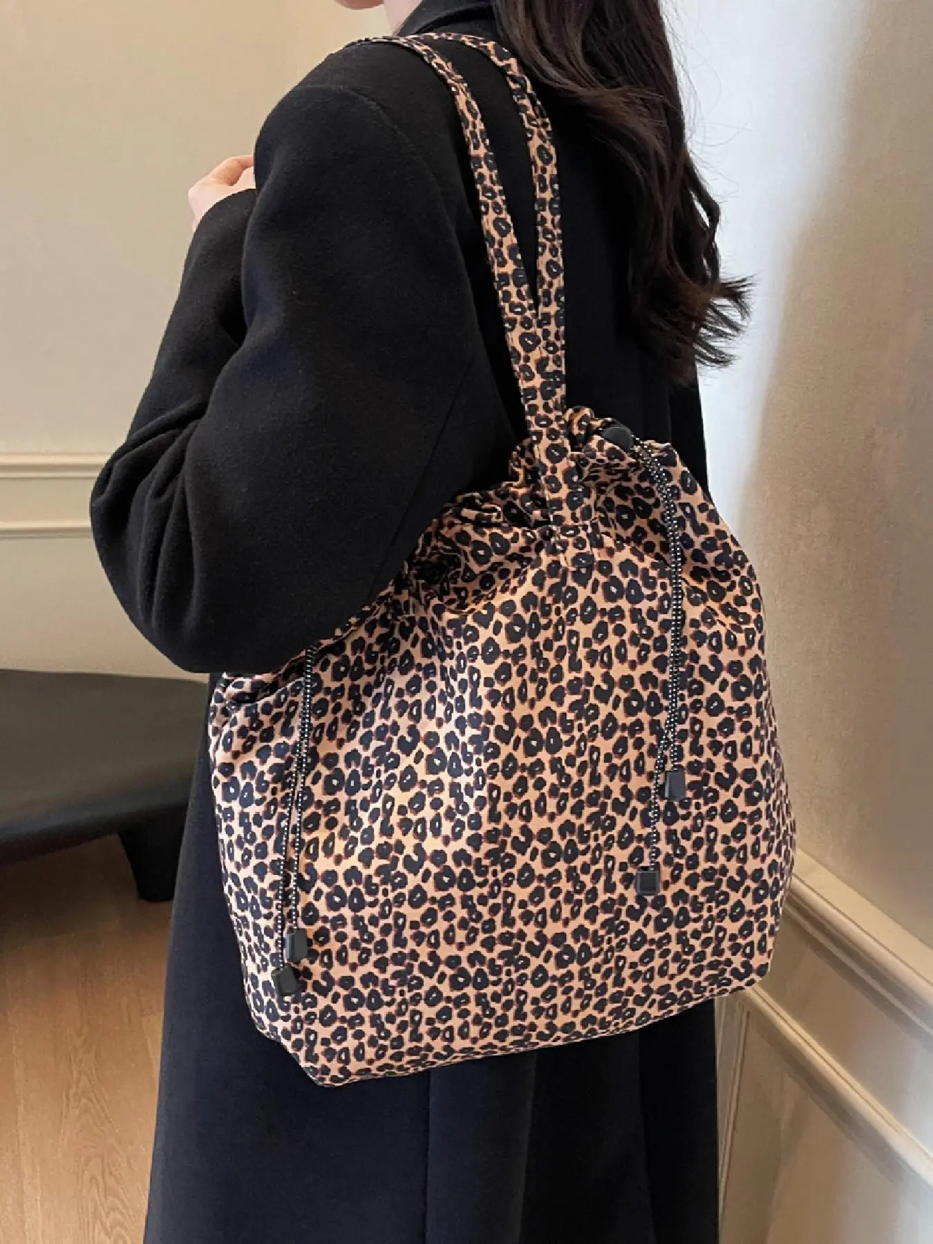 Fashion Leopard Pattern Tote Bag, Large Capacity Shoulder Bag for Women, Casual Trendy Versatile High-quality Daily Commuting Bag, Girl Fashionable Bag