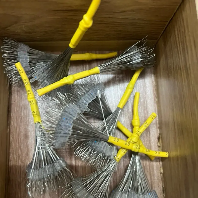 Túm hạt chặt trong 100chặn 4