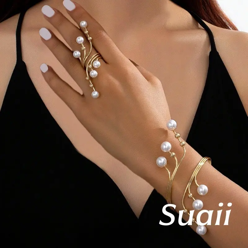 [Suaii] Kombinasi Cincin dan Gelang Garis Terpelintir Mutiara dalam Gaya Modis A338