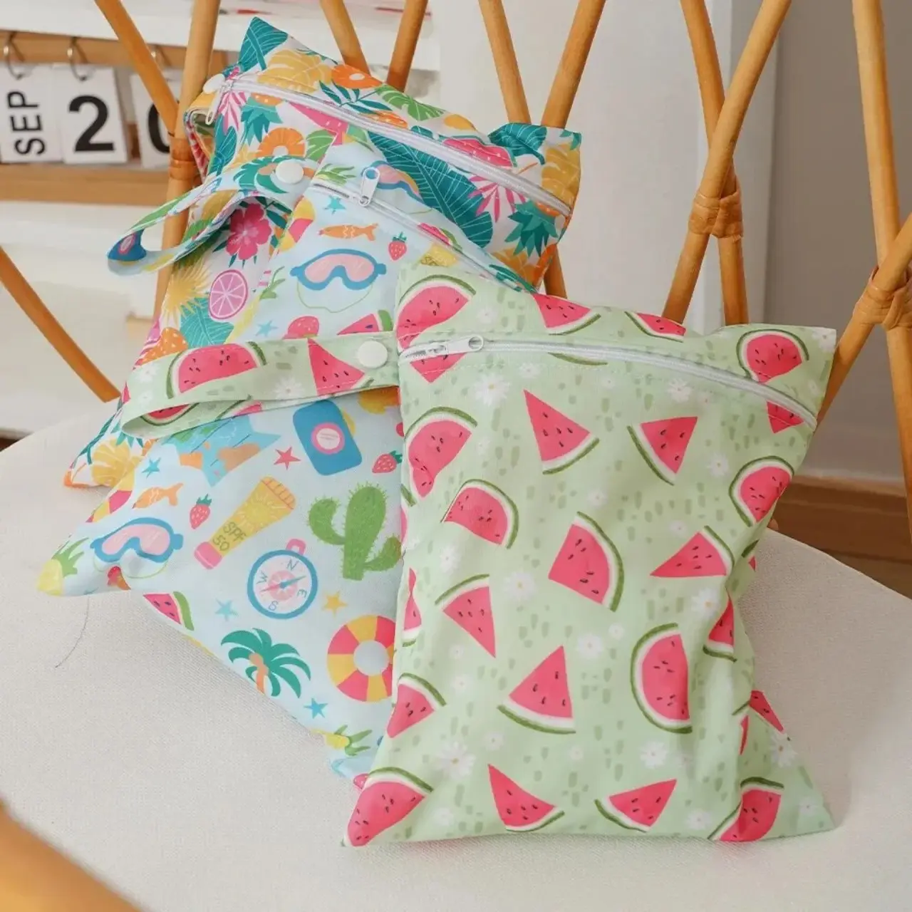 18*25CM Waterproof Mini Wet Diaper Bag Reusable And Portable Single Pocket Dry Bag For Diapers