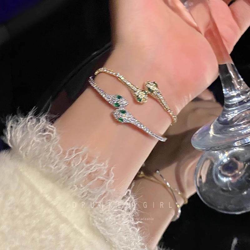 Product Introduction of Vòng Tay Có Thể Điều Chỉnh Hình Rắn Hoàng Đạo, Zircon Rhinestone Màu Xanh Lá Cây Sang Trọng, Dành Cho Nữ, Nhẫn Và Hoa Tai, Quà Tặng Trang Sức 9