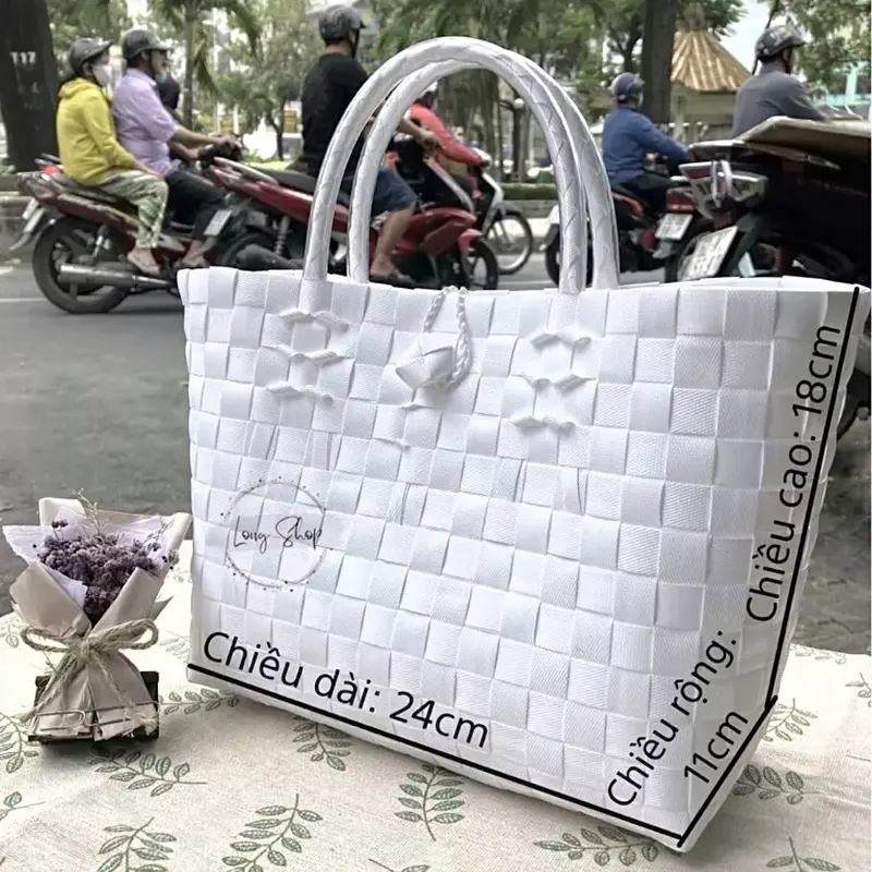 Giỏ nhựa đan tay màu trơn -  Size 7 vừa - Túi xách đan thủ công - Làn nhựa 1