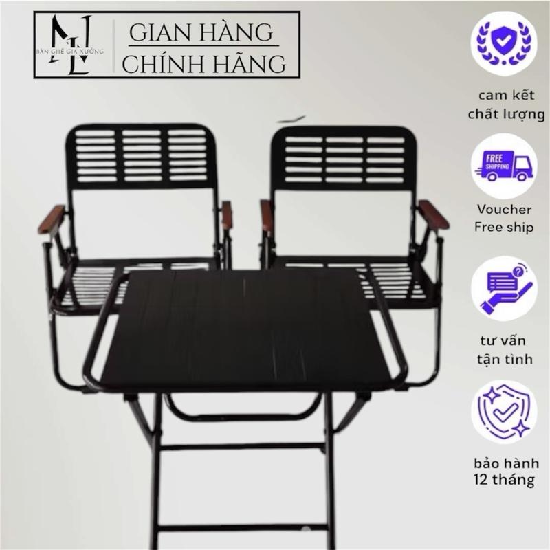2 ghế + 1 bàn Ghế sắt tay nắm gỗ và bàn sắt tất cả sơn tĩnh điện màu đen siêu bền có thể xếp gấp gọn tiện lợi,bộ bàn ghế quán cà phê combo
