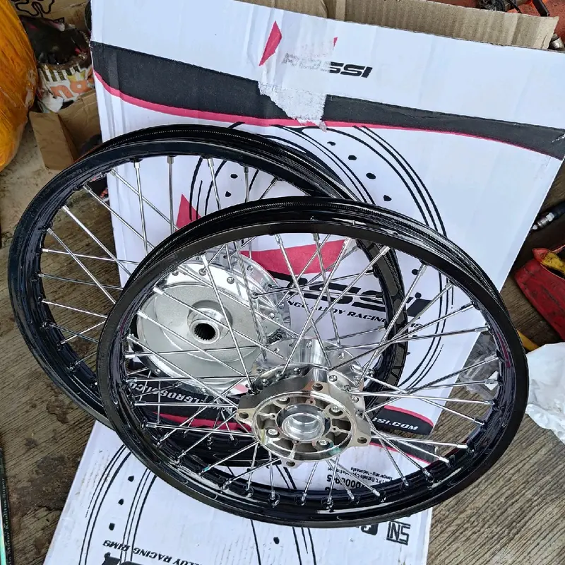 Velg jari jari pcx 150 160 new atau old ring 17 140 140 hitam gloss 2