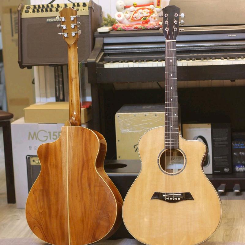 Đàn Guitar Acoustic mã AC-01S - Gỗ Thịt - Full Size - kèm bao da, kẹp capo, bộ dây dự phòng, pick gảy, ti chỉnh cần