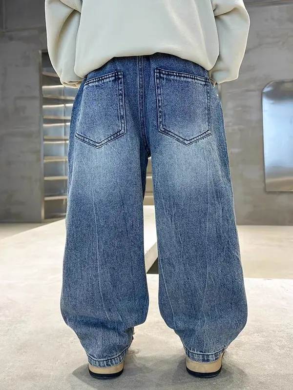 Quần Jean Xuông Chất Siêu Mềm Form Rộng Ống Xuông Cho Bé Trai Phong Cách Basic 4