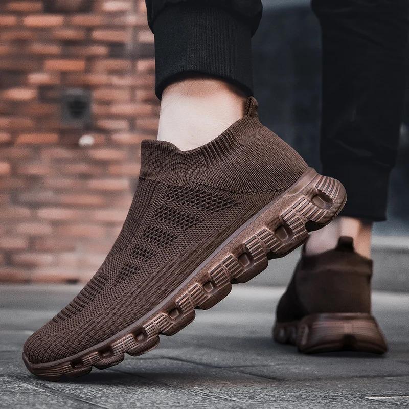Customize Men Summer Casual Sports Sneakers Breathable Mesh Blank Super Lightweight Running Walking Shoes for Women Runner Trainers_voghion.com