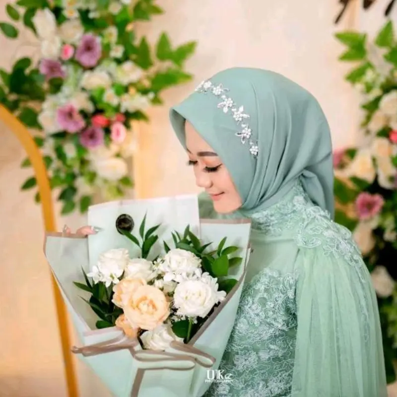 Segi Empat Bella Payet/ Bella Square Payet / Bella payet bando/ Bella payet mutiara/ Segiempat payet jilbab mutiara 4