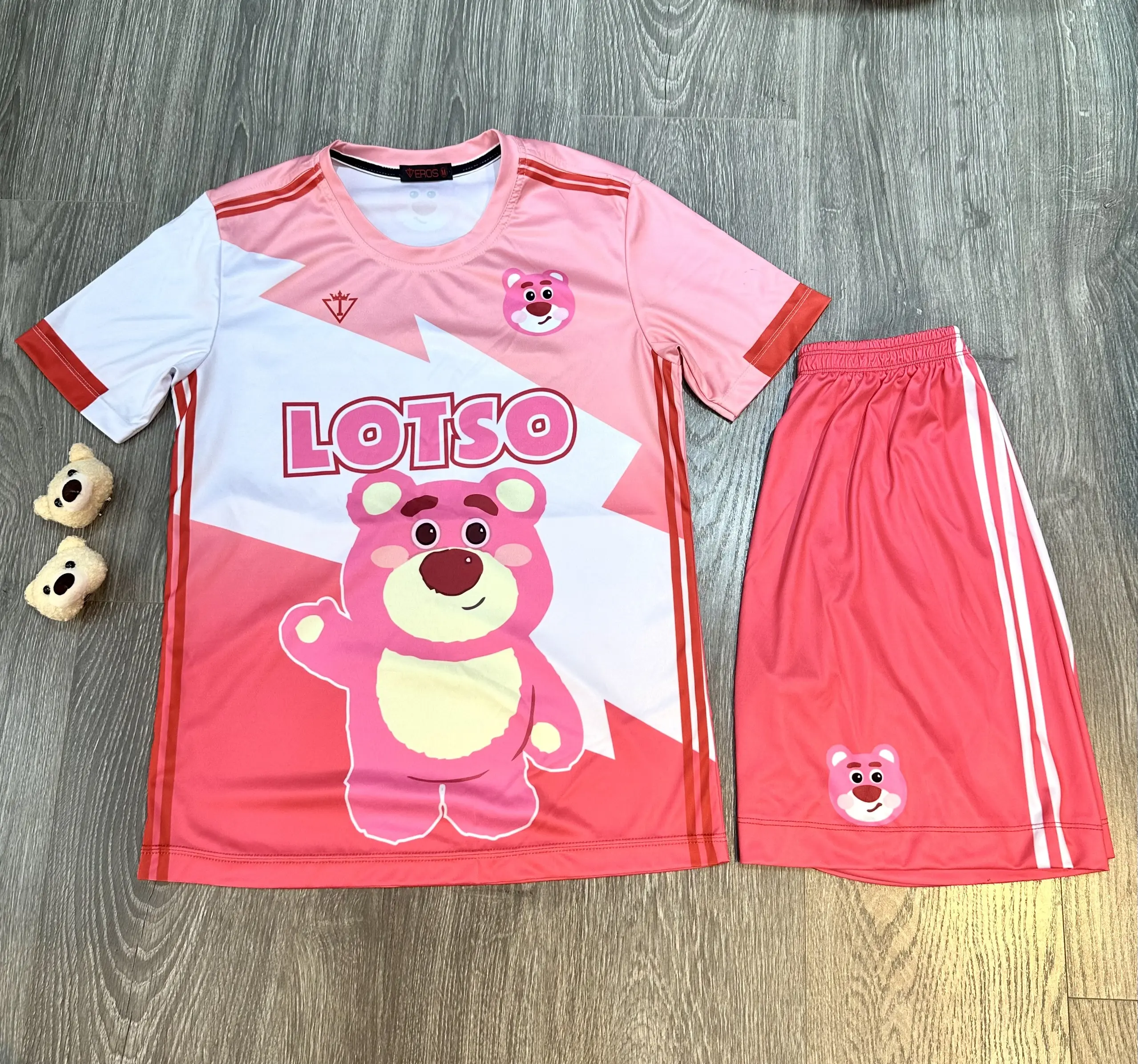 Top áo bóng đá đồ hoạt hình Lotso  Nam NỮ