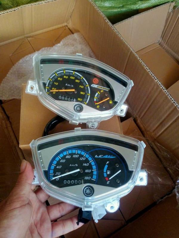  Đồng hồ Spark 2 màu vàng-xanh gắn trên Sirius 110 Si 50cc - Phụ tùng phụ kiện 