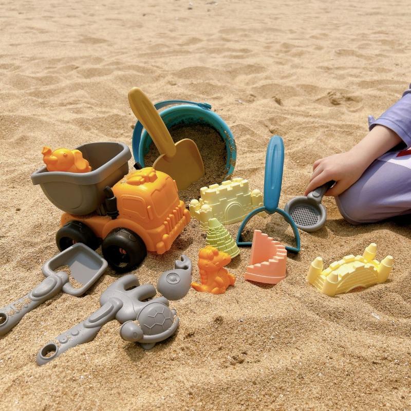 Product Introduction of Sand Digging Tools, Children's Beach Toys, ATVs, Children Playing At The Beach, Sand Castle, Bucket Set, Water Toys 32
