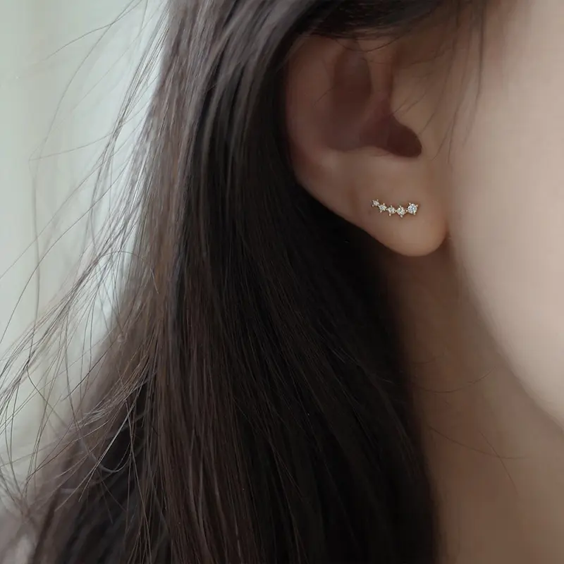 【Samphorid】Anting Geometris Berlian Baris Kecil Anting Zirkon Mikro Sederhana Anting Gandum Kecil yang Lucu
