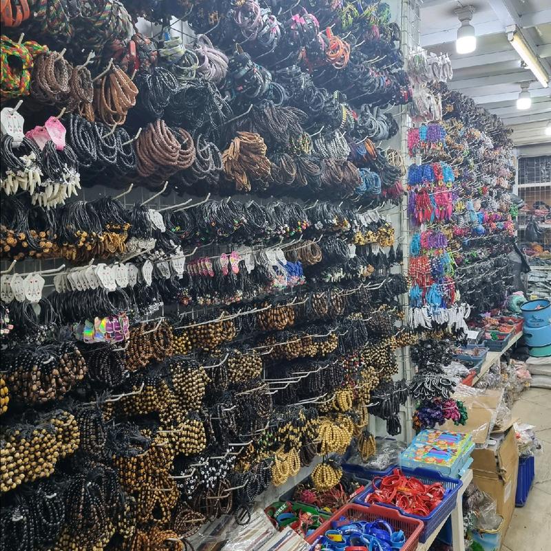 Grosir Gelang Tangan Tali Serut mote2 warna kombinasi mote bening lusinan isi 12pcs 1