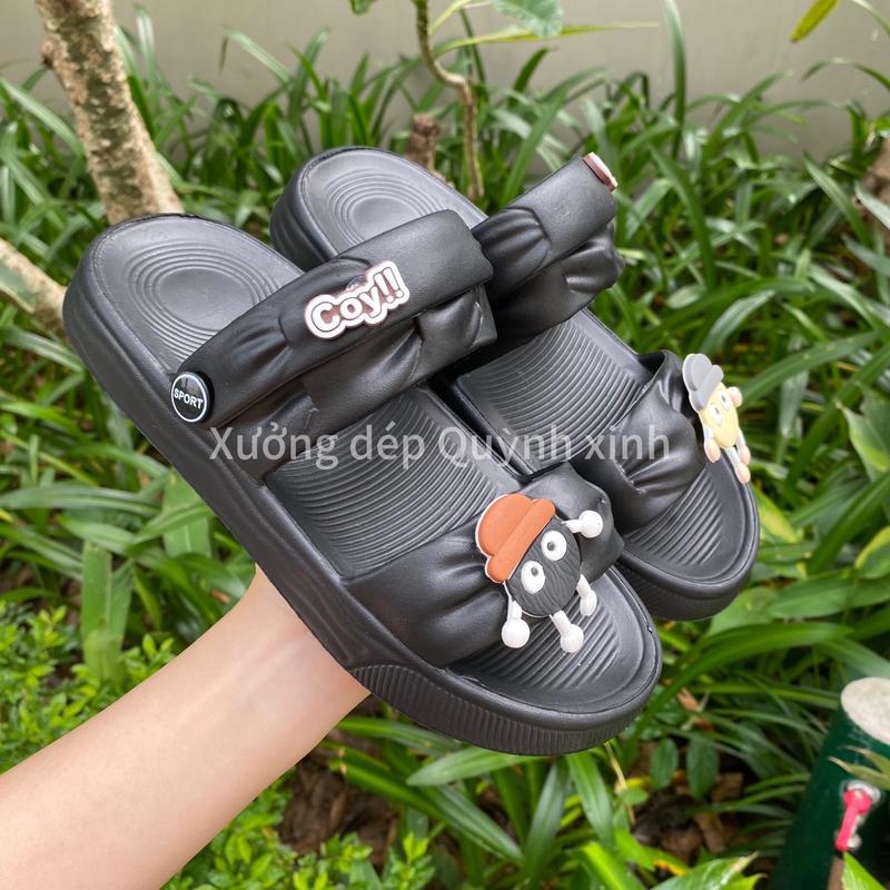 QX018 Dép Sandal nữ Xưởng Dép Quỳnh Xinh có gắn stiker dễ thương, dép nữ xinh xắn DéP Shoes GiàY Hoa mã đen