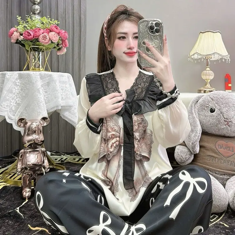 Đồ bộ pijama cổ ren tiểu thư (40-60kg), vải latin phối voan