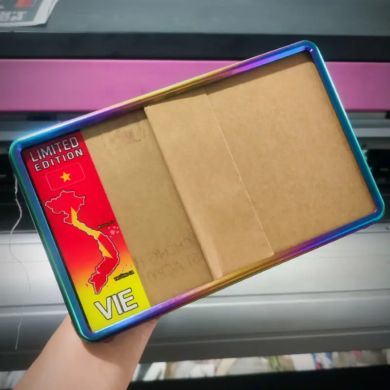 Khung biển số Titan có cờ bên hông xe máy (Full phụ kiện , có keo dán chống nước ) Phụ Tùng . Khách tự note tên xe vào ghi chú cho shop càng tốt 6