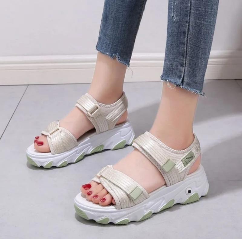 Product Introduction of Sandal Gunung Wanita Kekinian PISUU Casual Korean Style Import 2023 21