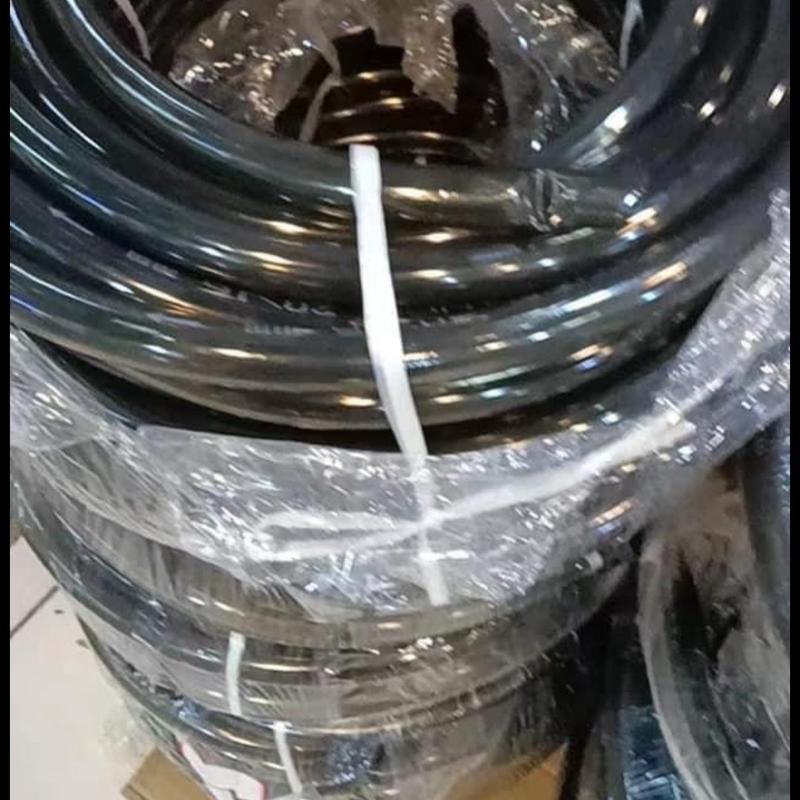 Dây ống nước chống gập màu đen sản xuất tại trung quốc  dùng để thay nước bể cá , bơm nước , dẫn nước kích thước ống lòng trong 16mm 18mm 22mm ( 1 mét ) 5