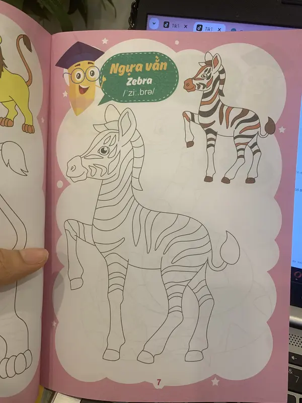 Sách Tô Màu - Bộ 20 Cuốn Tô Màu Song Ngữ Cho Bé Nhiều Chủ Đề Cho Bé Thoả Sức Sáng Tạo - Cho Bé 3-6 Tuổi 4