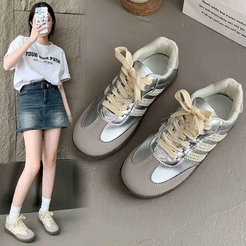 S008 - Sepatu Sneaker Fashion Wanita Kekinian Sepatu Lentur Nyaman Dipake Sepatu Casual Ala Korea Style Shoes Sport Kasual Putih 8