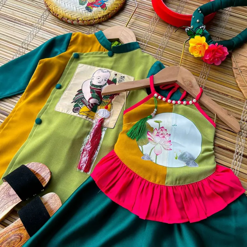 Bộ Yếm Bé Gái 1
