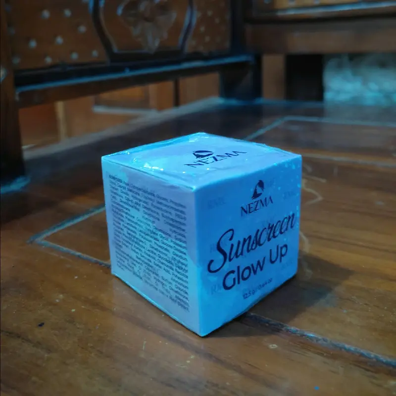 KRIM SIANG SUNSCREEN GLOW UP NEZMA ECERAN 2