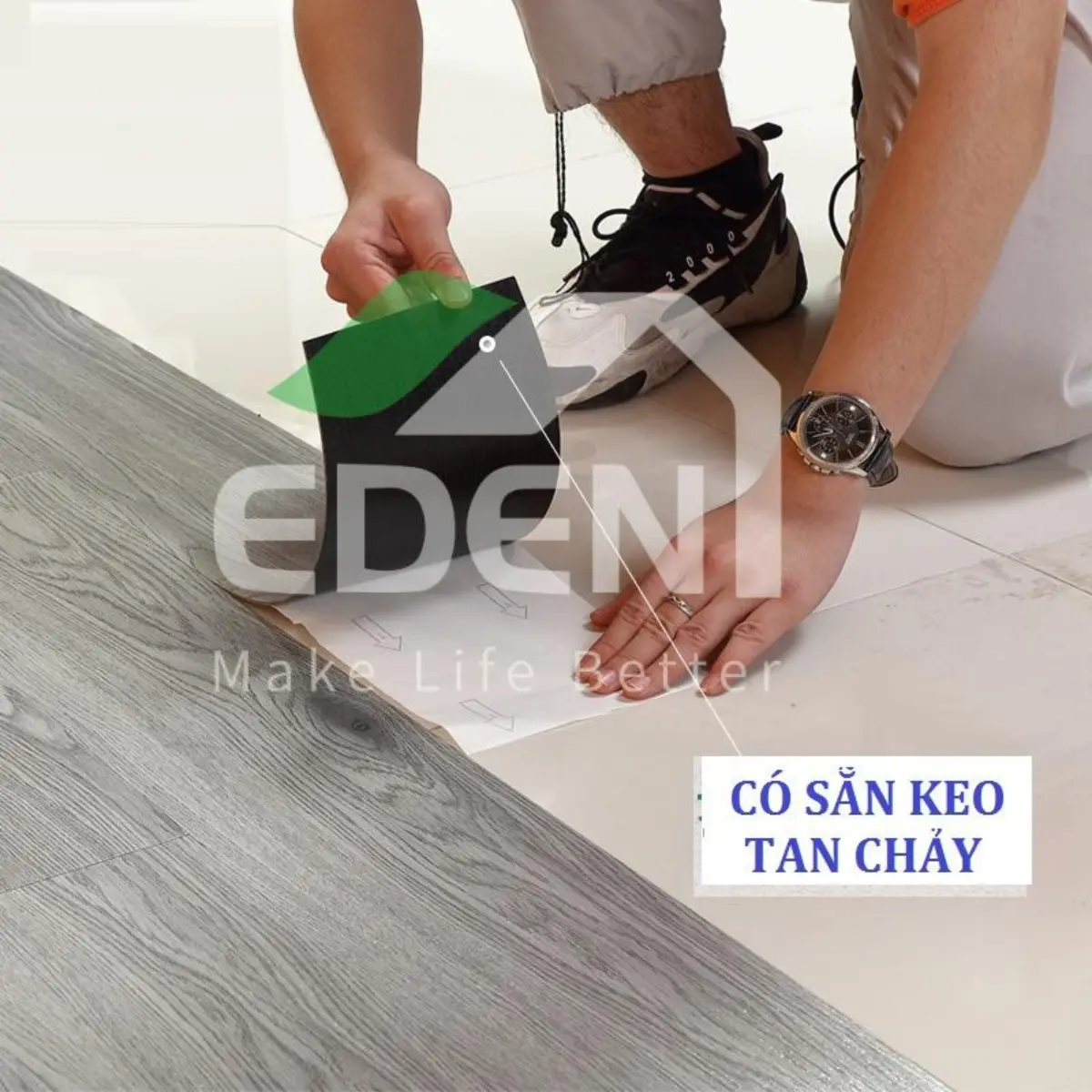 Miếng lót sàn giả vân sang trọng, kích thước 15cmx45cm, có keo sẵn thi công dễ dàng Eden Decro