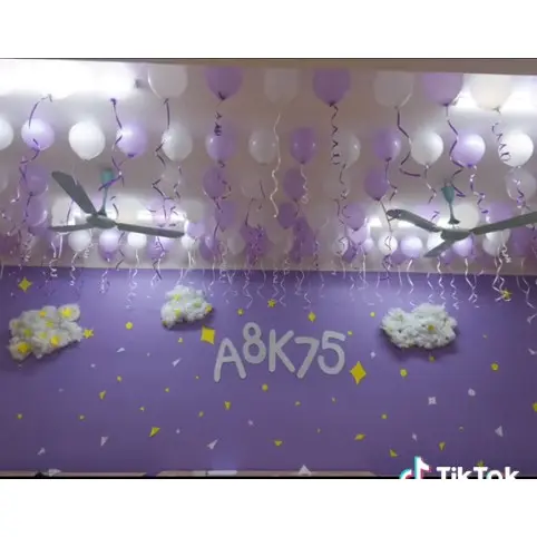 10m Giấy Dán Tường màu TÍM  khổ 45cm , (có sẵn keo) 0