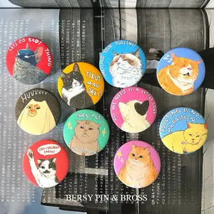 BERSY pin 44 MM  glitter CAT KUCING / pin premium cat lovers lucu unik y2k aksesoris tas topi jaket