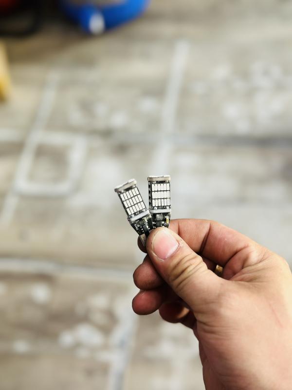 XI NHAN LED T15 HIỆU ỨNG TIẾT KIỆN ĐIỆN GIÁ 1 CẶP Đèn Pha Phụ Tùng