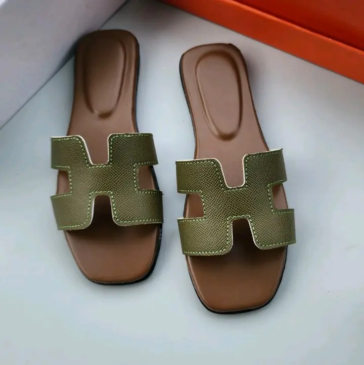 Dép nữ thời trang quai ngang nhiều màu sắc from dáng ôm chân size từ 35_39 1